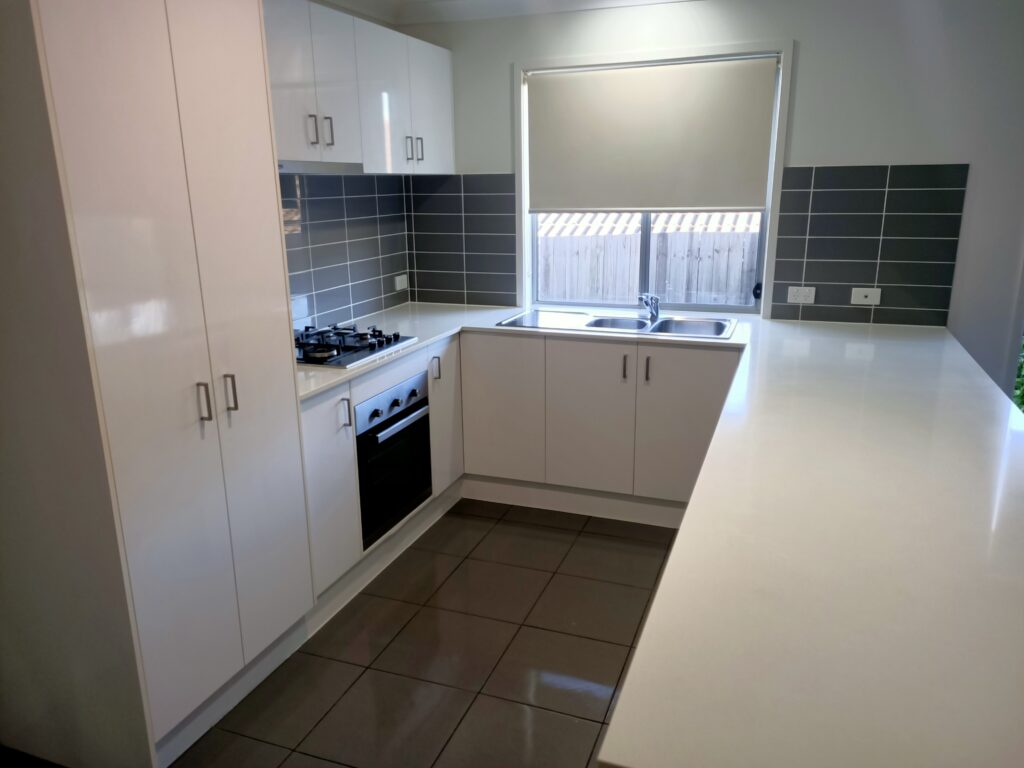 Kitchen cleaned during bond cleaning job in Logan