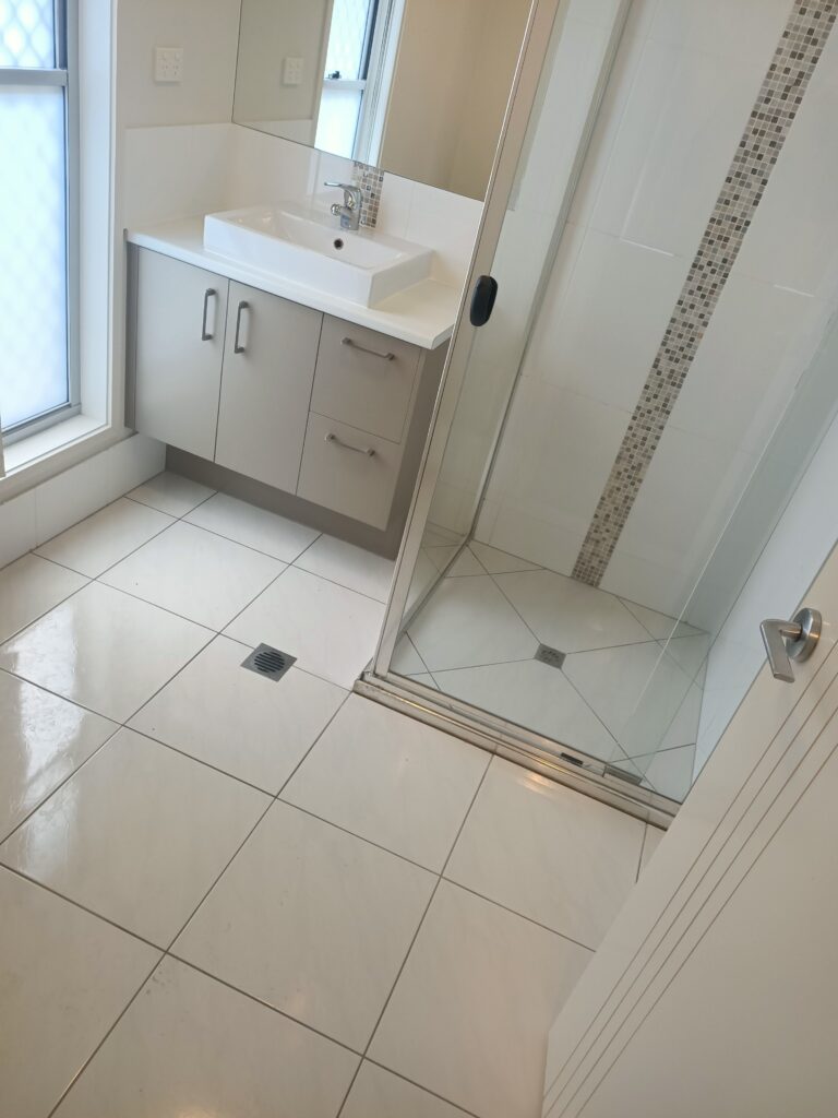 Bond Cleaning Logan Official